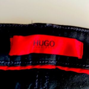 Men’s Hugo black pant/jean 33/32 slim fit